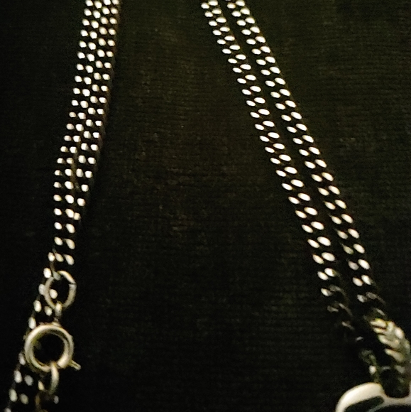 Sarah Coventry 1976 "Romanesque" Cross Necklace - Picture 5 of 7